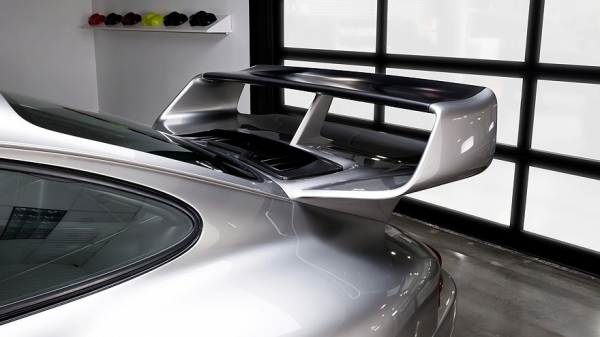 Gunther Werks F-26: &laquo;узкоглазый&raquo; 1000-сильный рестомод по мотивам Porsche 935