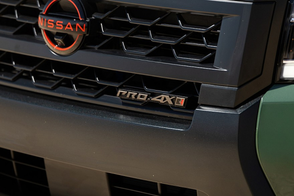 Nissan Frontier обзавёлся новой топовой версией Pro-4X R и стал &laquo;богаче&raquo;