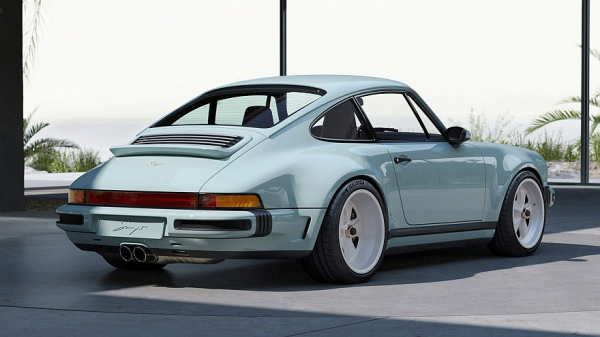 Очередной крутой Porsche 911 от Singer: широкий кузов, четыре фары и атмосферные 426 л.с.