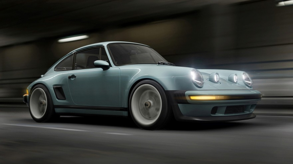 Очередной крутой Porsche 911 от Singer: широкий кузов, четыре фары и атмосферные 426 л.с.