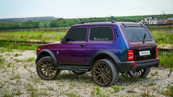Вездеход наоборот: тюнинг Lada 4x4 Bronto Вездеход наоборот: тюнинг Lada 4x4 Bronto