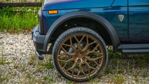 Вездеход наоборот: тюнинг Lada 4x4 Bronto Вездеход наоборот: тюнинг Lada 4x4 Bronto