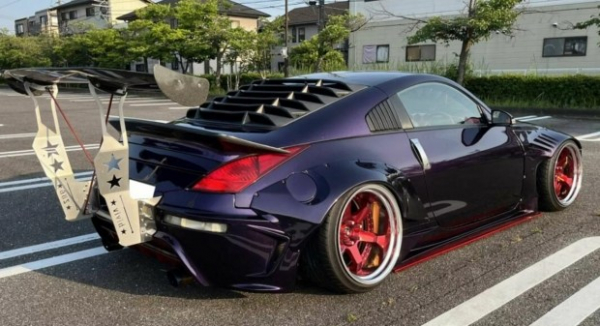 Nissan 350Z переробили в Toyota та продають за безцінь